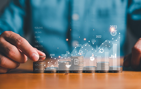 Investire 10.000 Euro: Quanto Rendono dopo 10 Anni? Confronto ETF e Oro