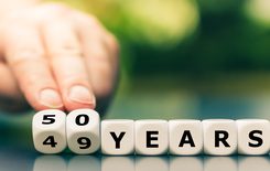 Investire a 50 anni: è troppo tardi per iniziare?