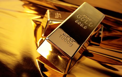 How does gold improve our portfolios? 